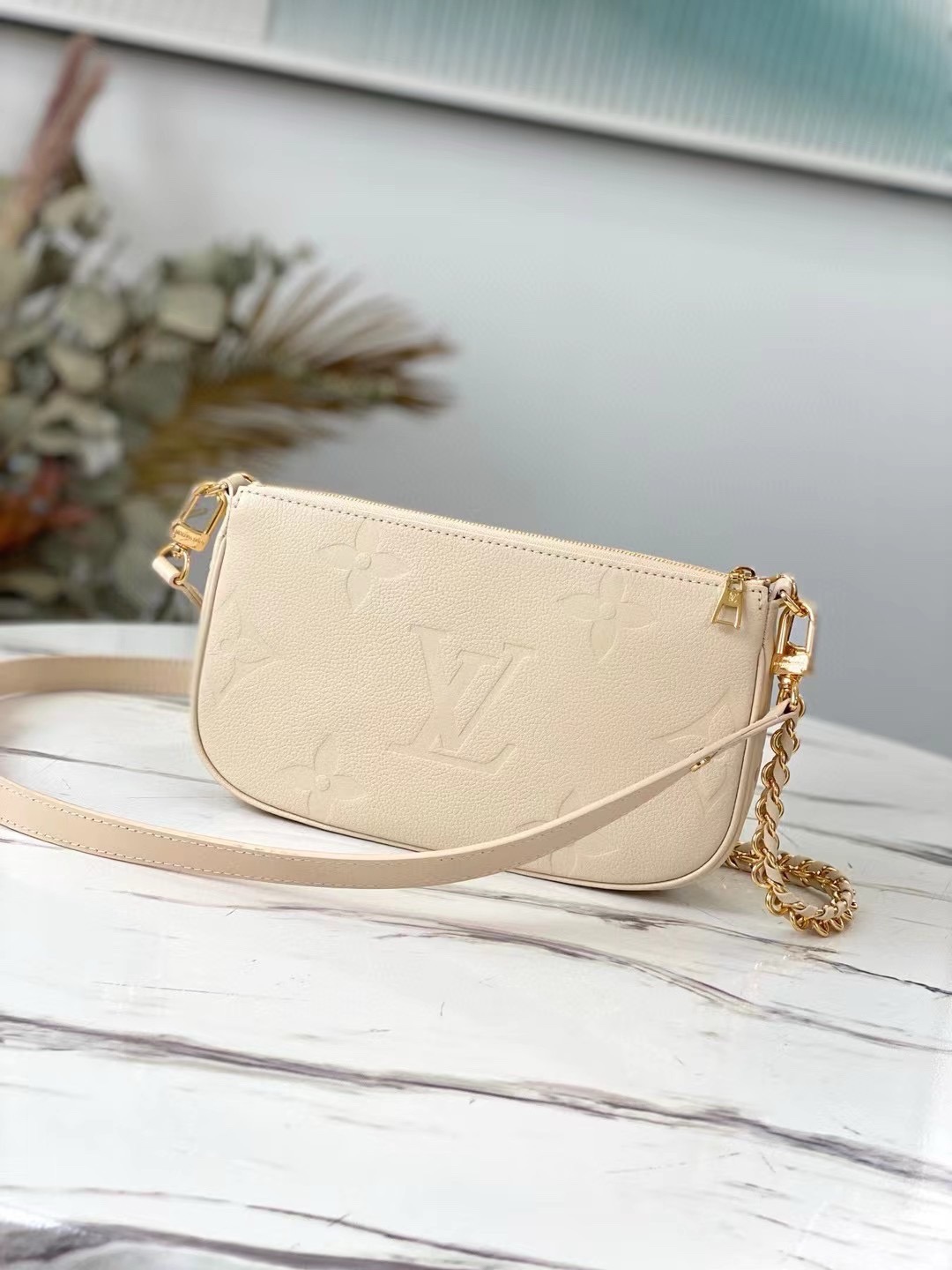 LV Monogram Empreinte Multi Pochette Accessoires Cream 23.5*13*4.5CM