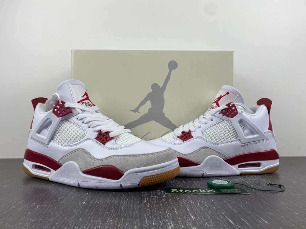 Air Jordan 4 Retro SB Varsity Red