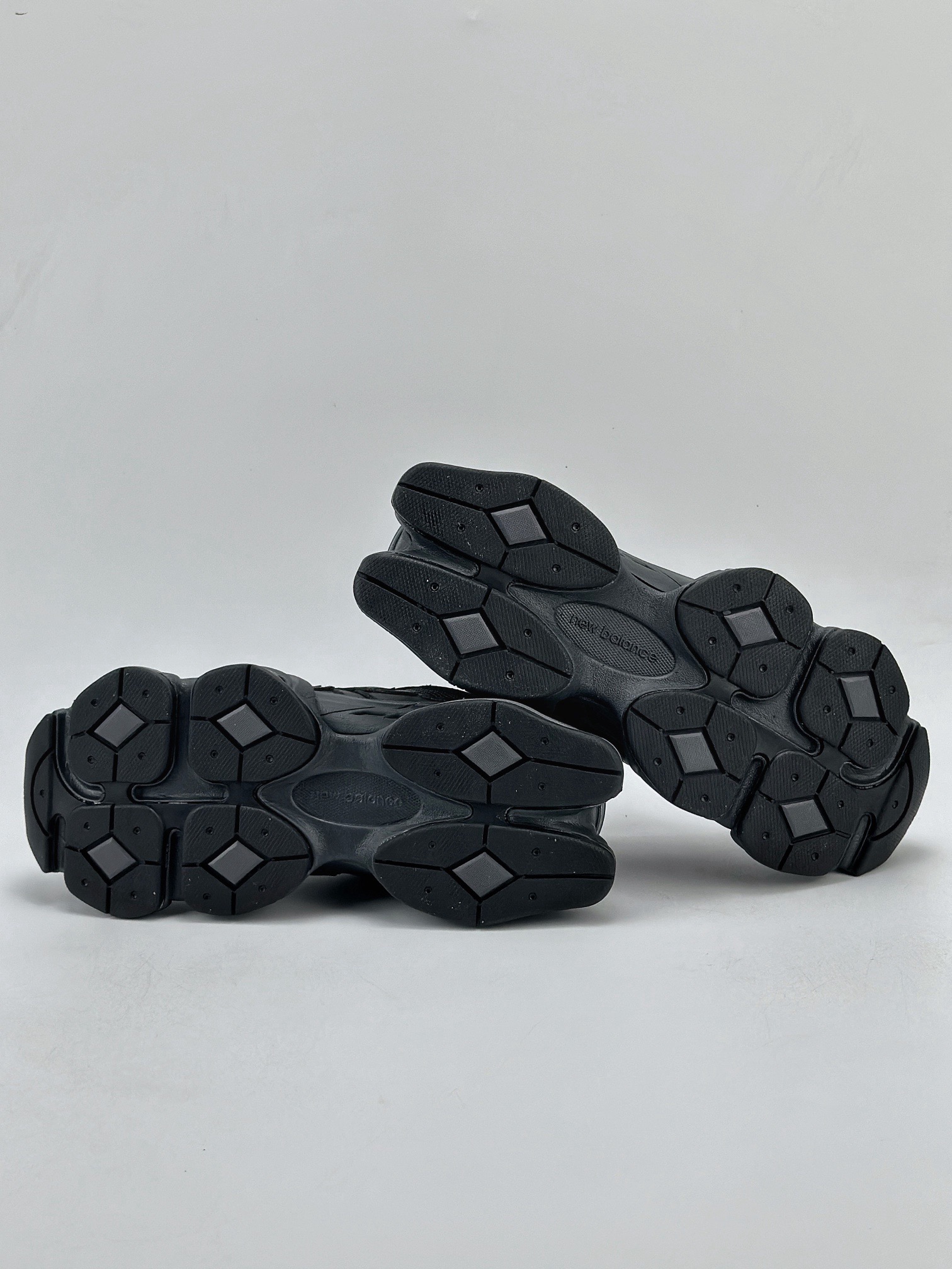 New Balance 9060 Triple Black Leather