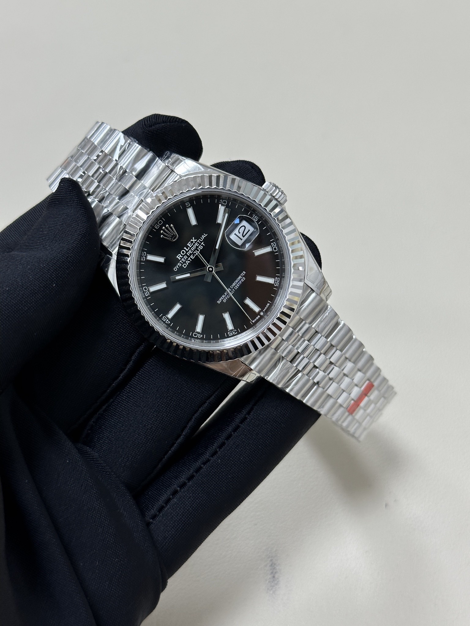 R*l*x watch 2024062001