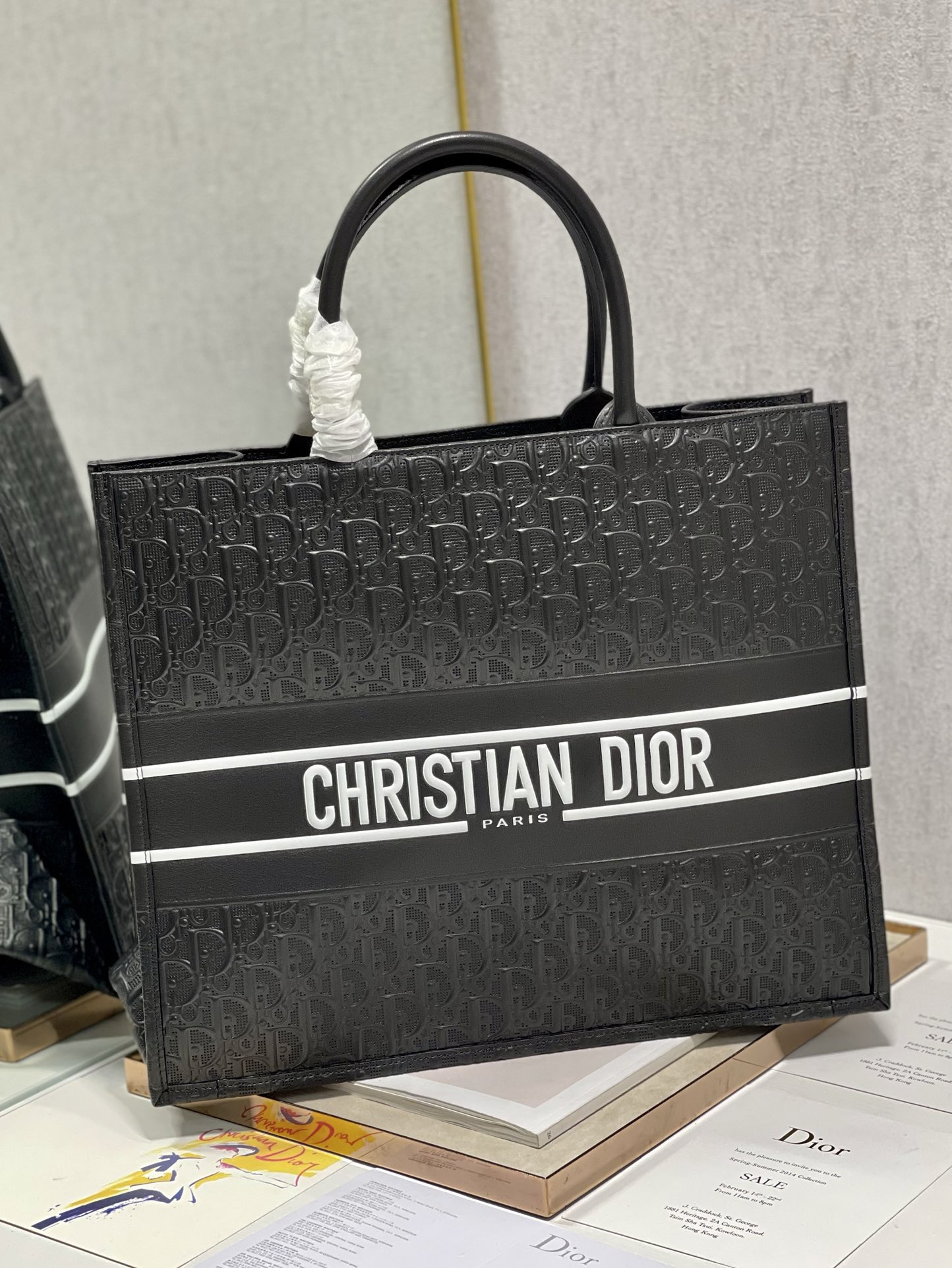 D*or book tote gm 41cm
