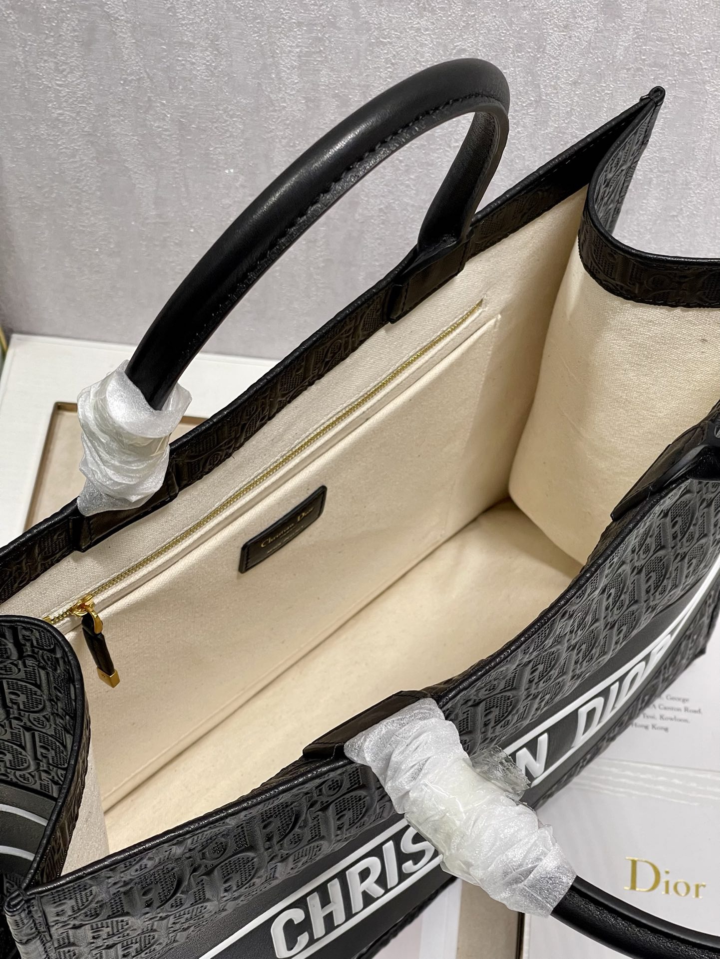 D*or book tote gm 41cm