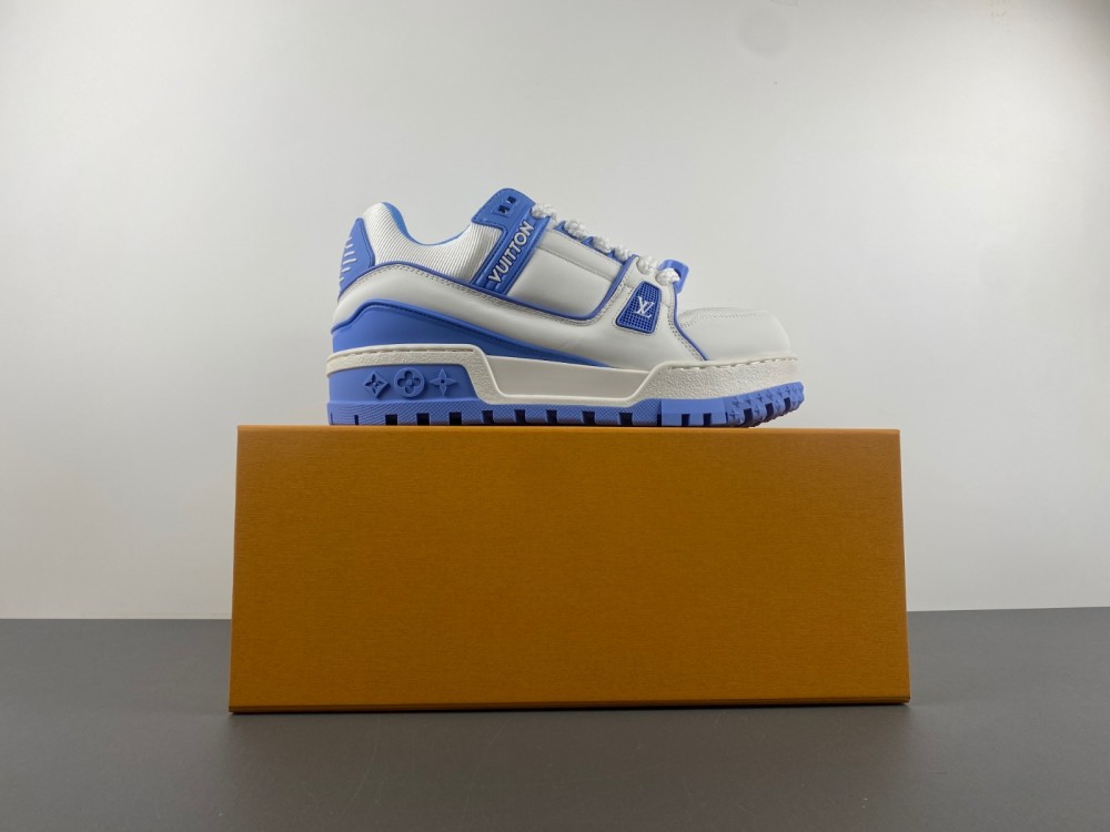 LV sneaker 2024062402