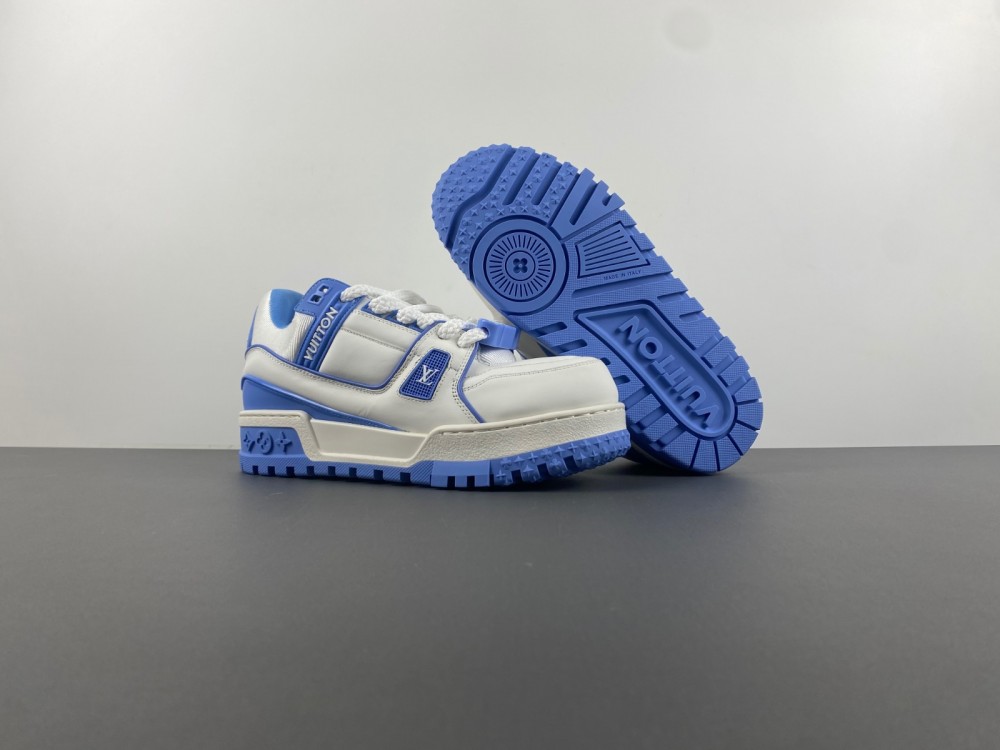 LV sneaker 2024062402