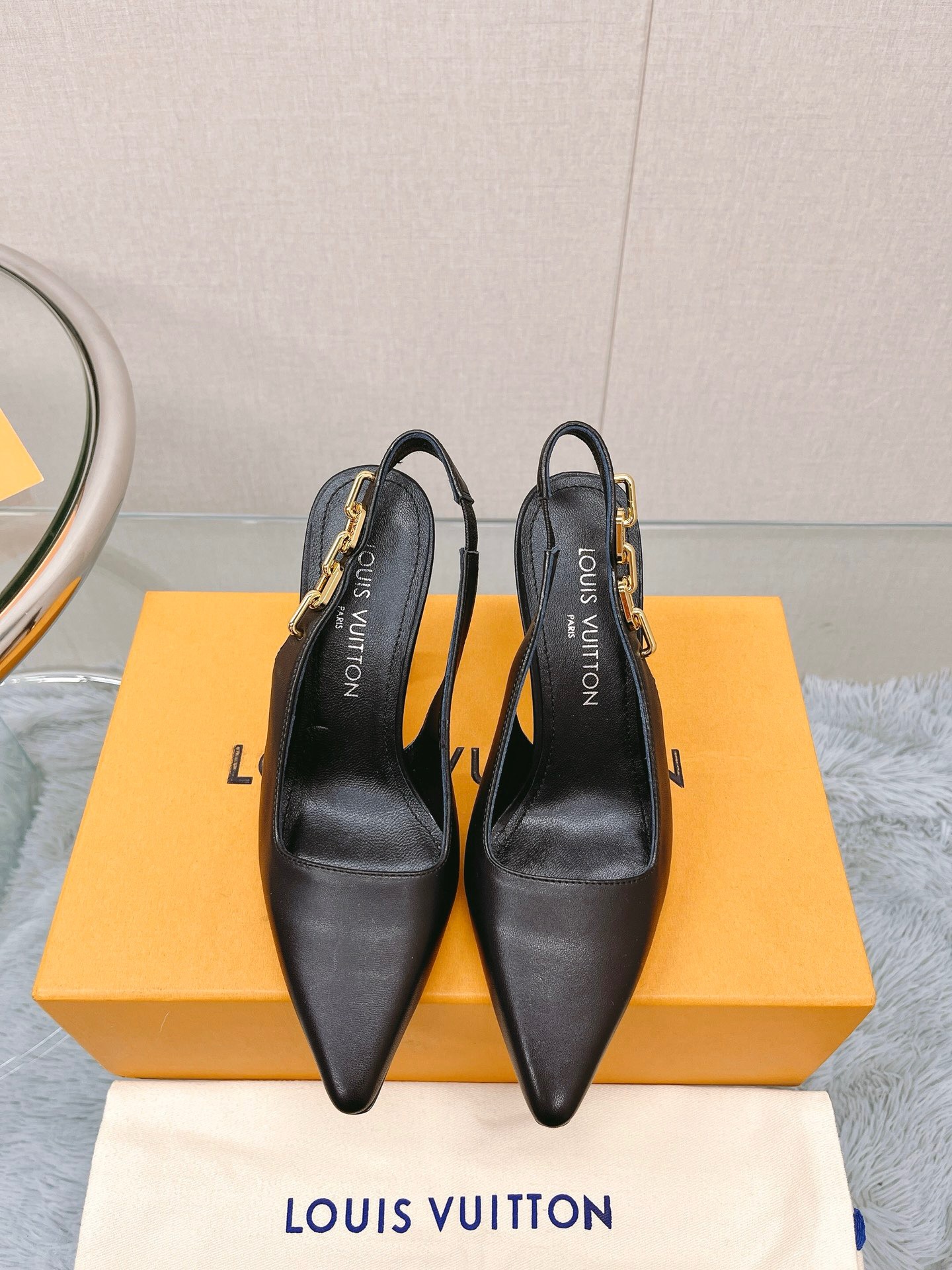 LV heels 2024062702