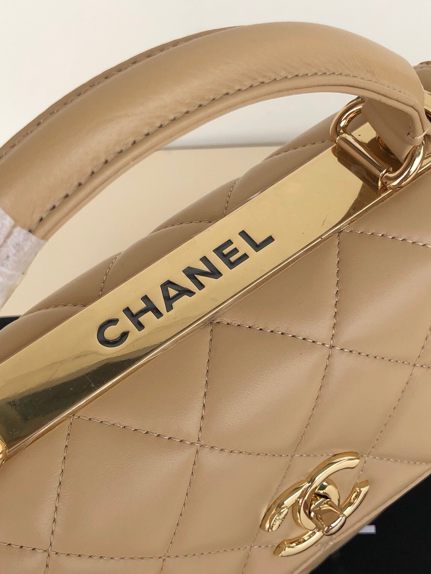Ch*el trendy cc 25cm