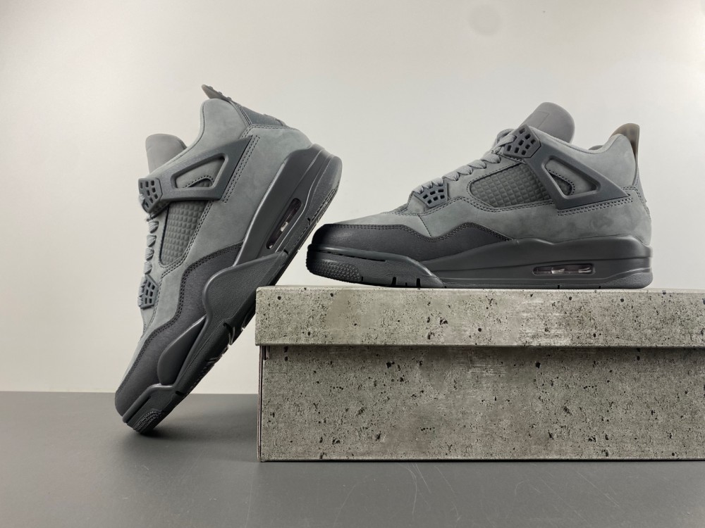 Air Jordan 4 Retro SE Paris Olympics  FQ7928-001