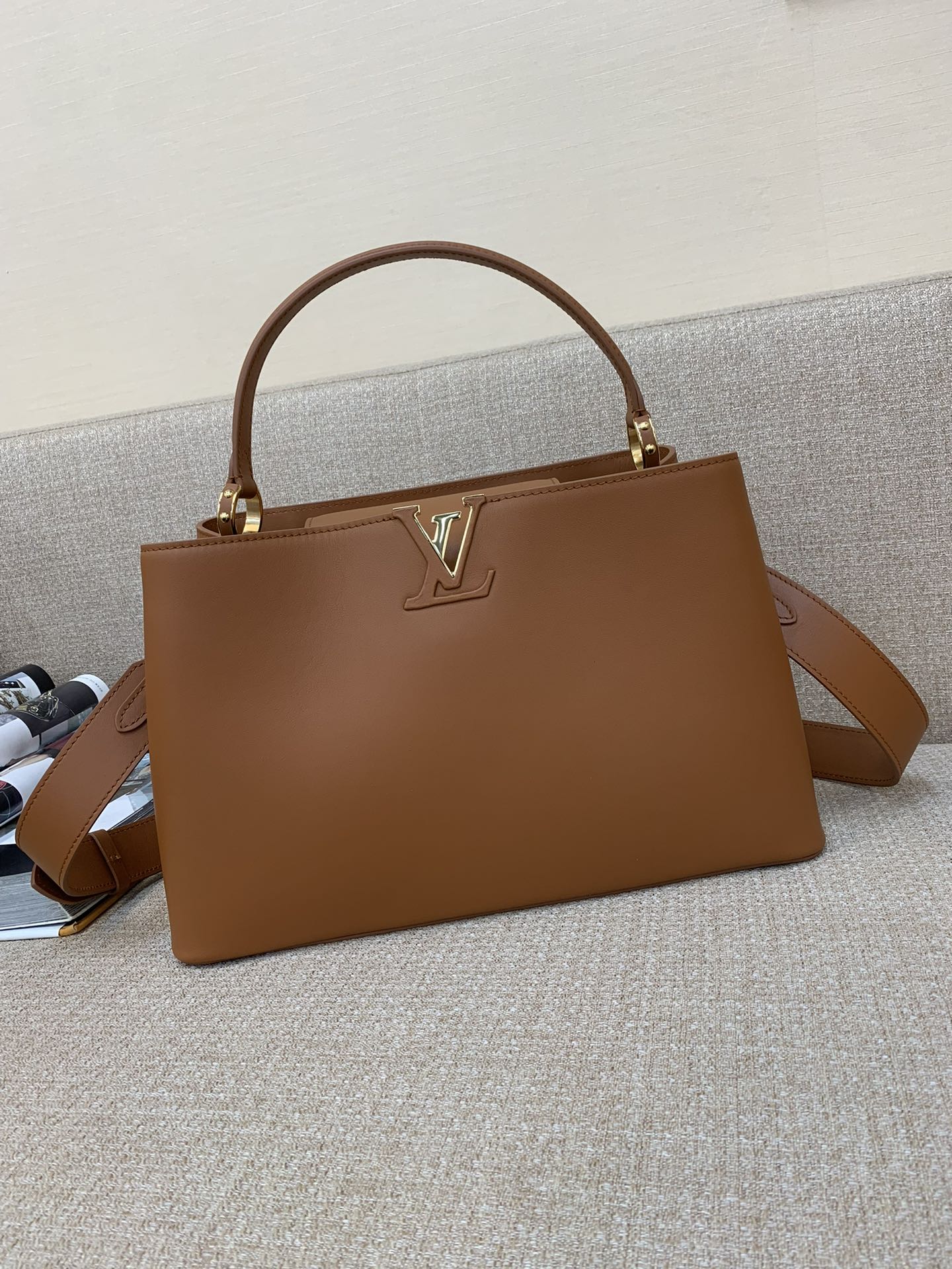 LV Capucines souple bag 38*23*16cm 2024070201