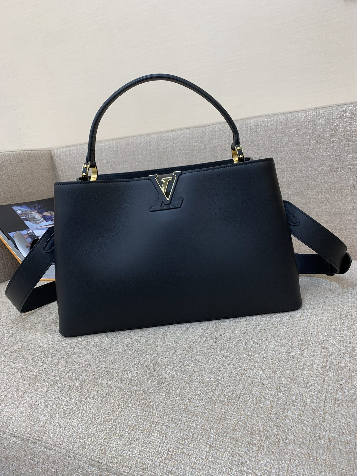 LV Capucines souple bag 38*23*16cm 2024070202