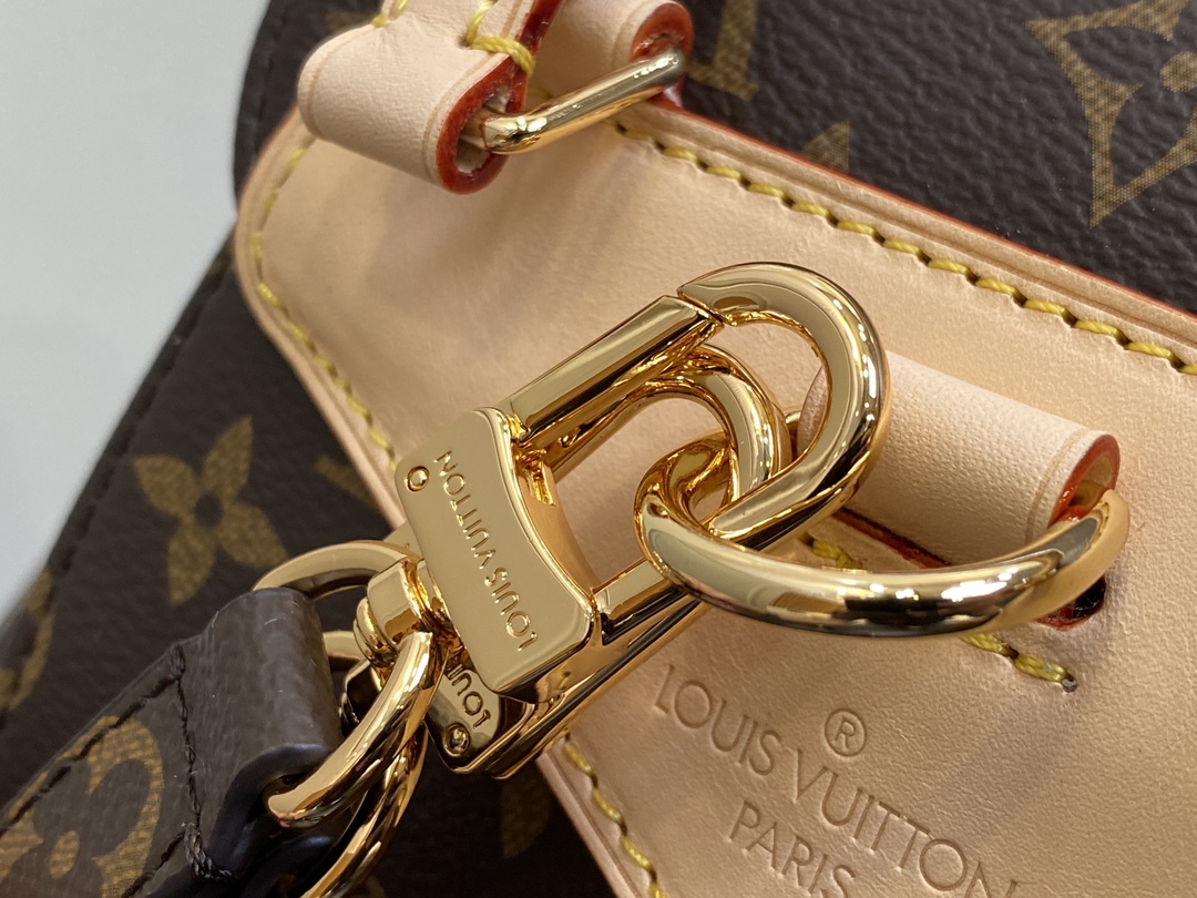 LV backpack bag PM 28*30*18CM