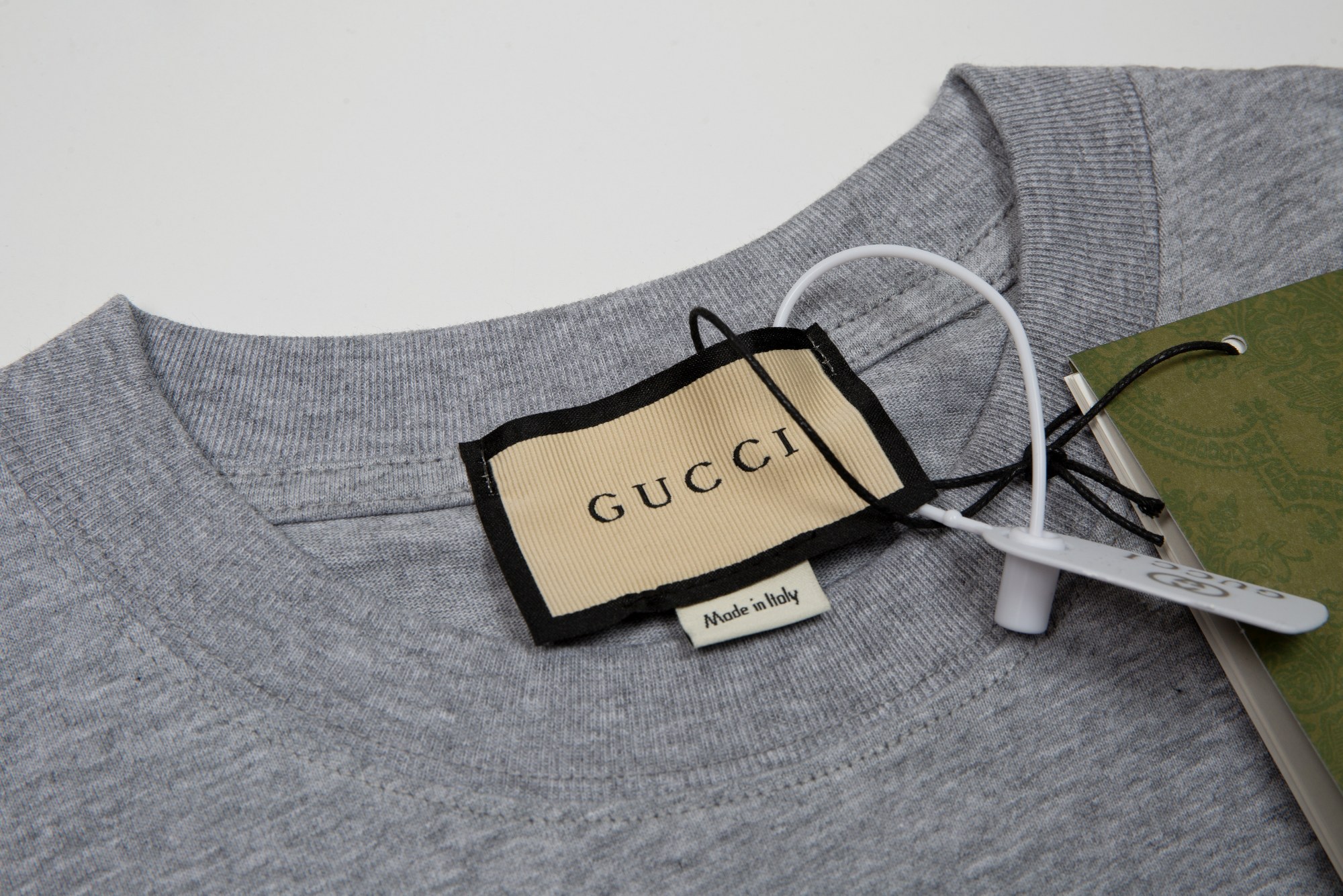 G*u*i t-shirt 2024070505