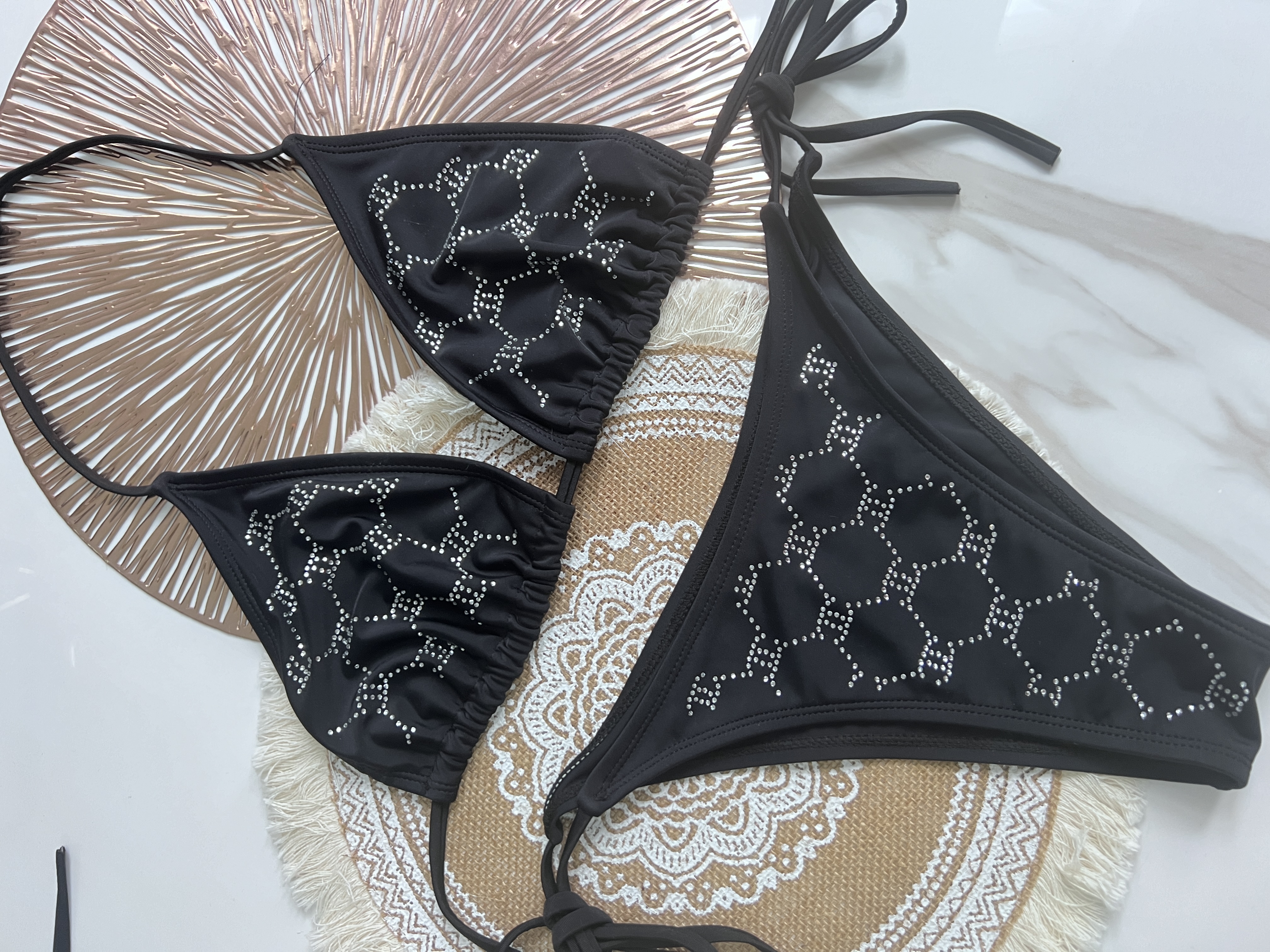 Ch*el swimsuit 01