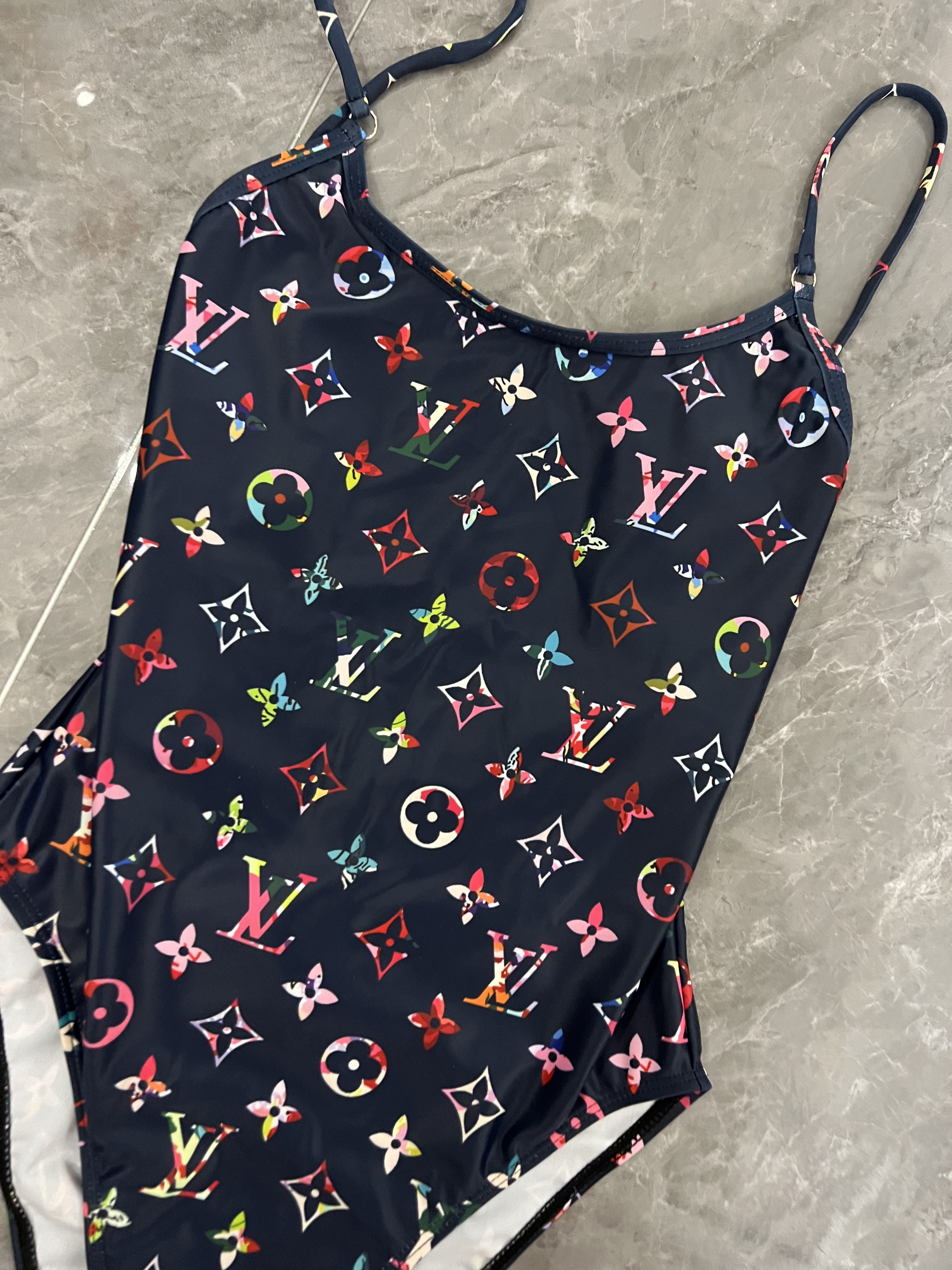 LV swimsuit 09