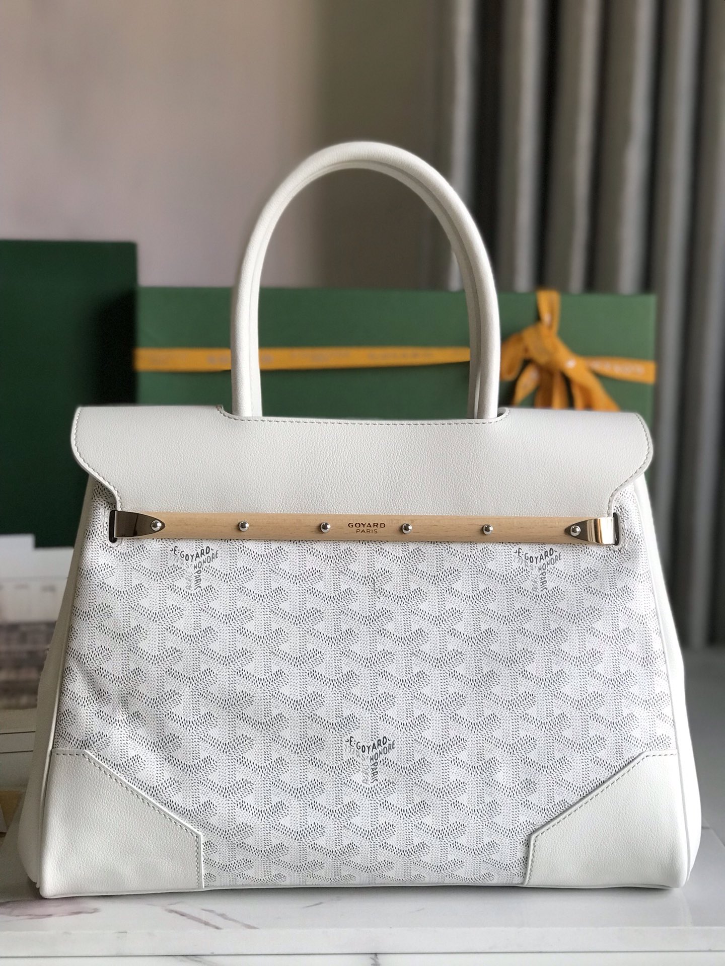 Go*ard tote bag 34*25*16cm white 2024071002