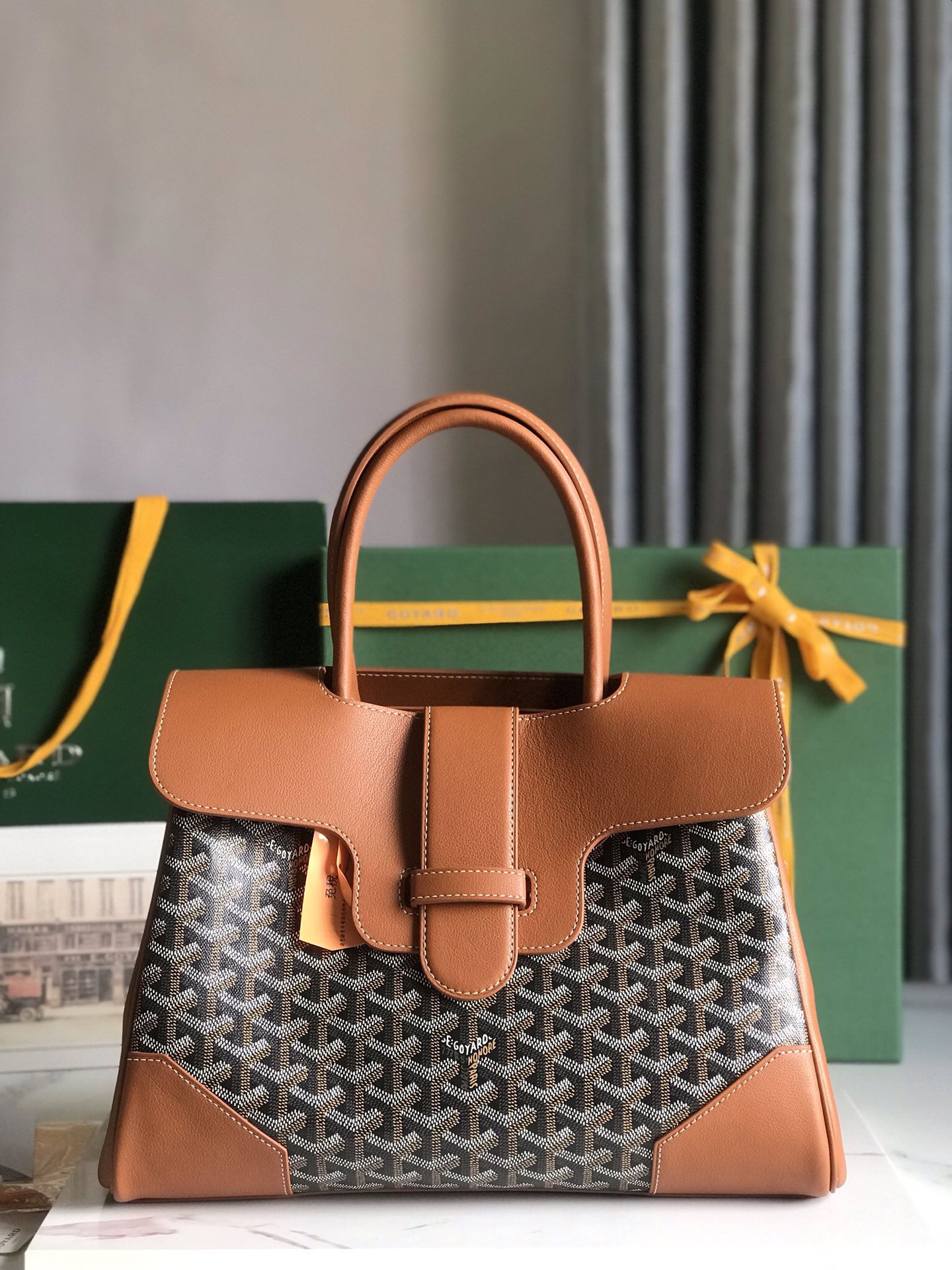 Go*ard tote bag 34*25*16cm  2024071003