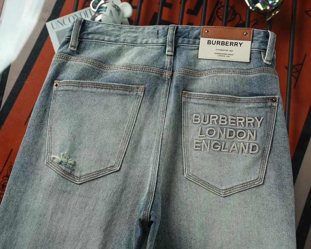 B**rry jeans 2024071001