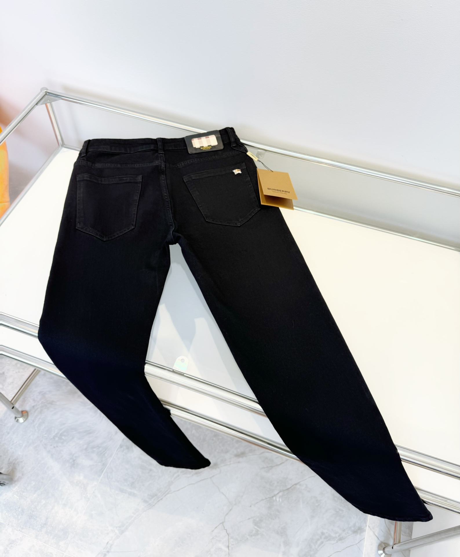 B**rry jeans 2024071002