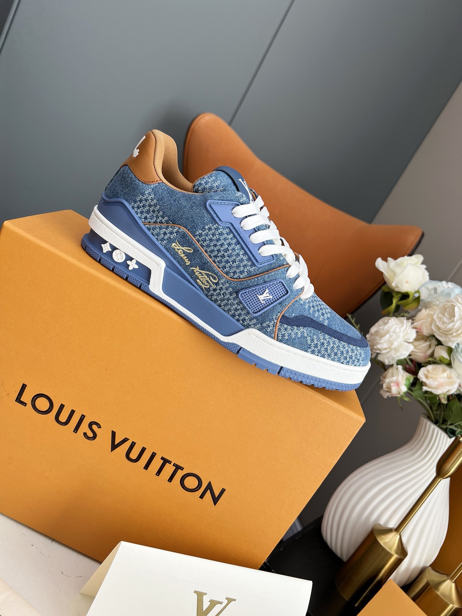 LV sneaker 2024071601