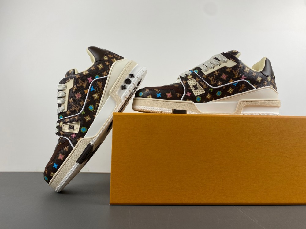 LV sneaker 2024071701