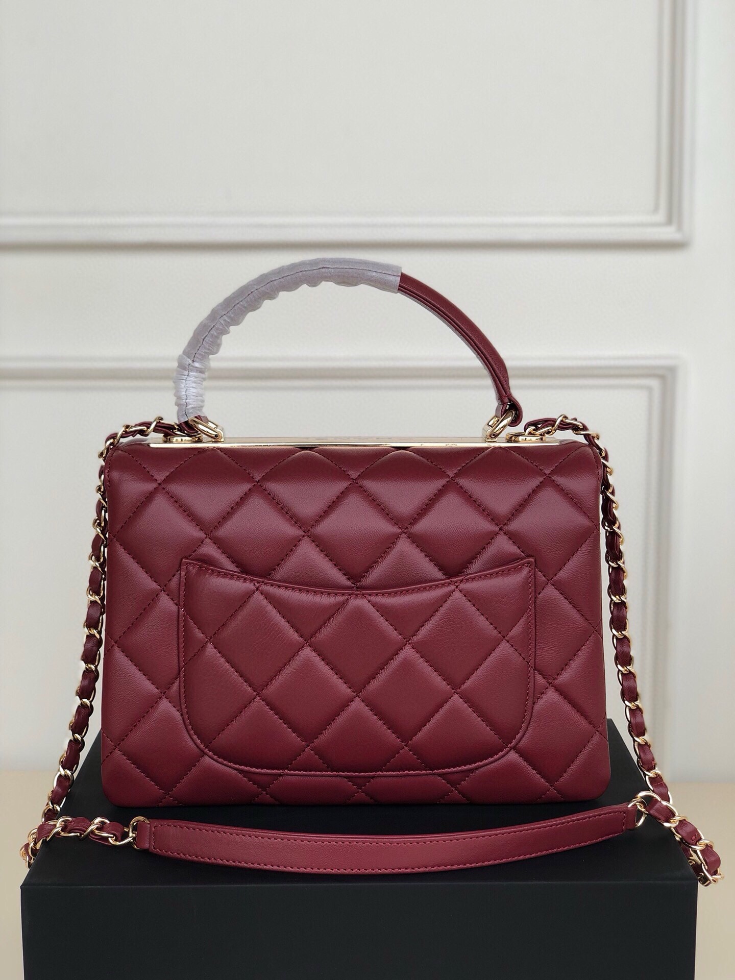 Ch*el flap bag with top handle 92236 25cm