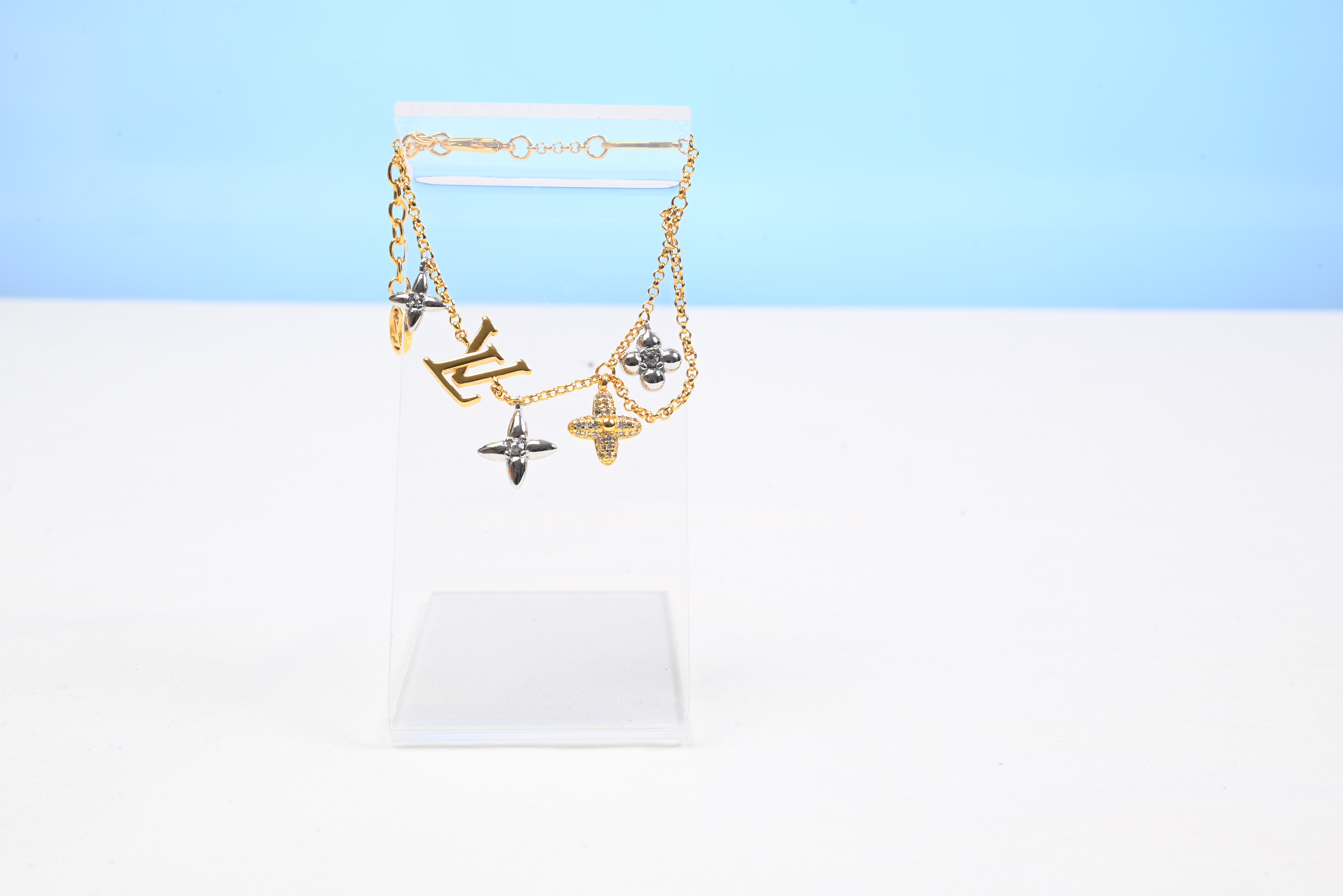 LV Bracelet 2024072901