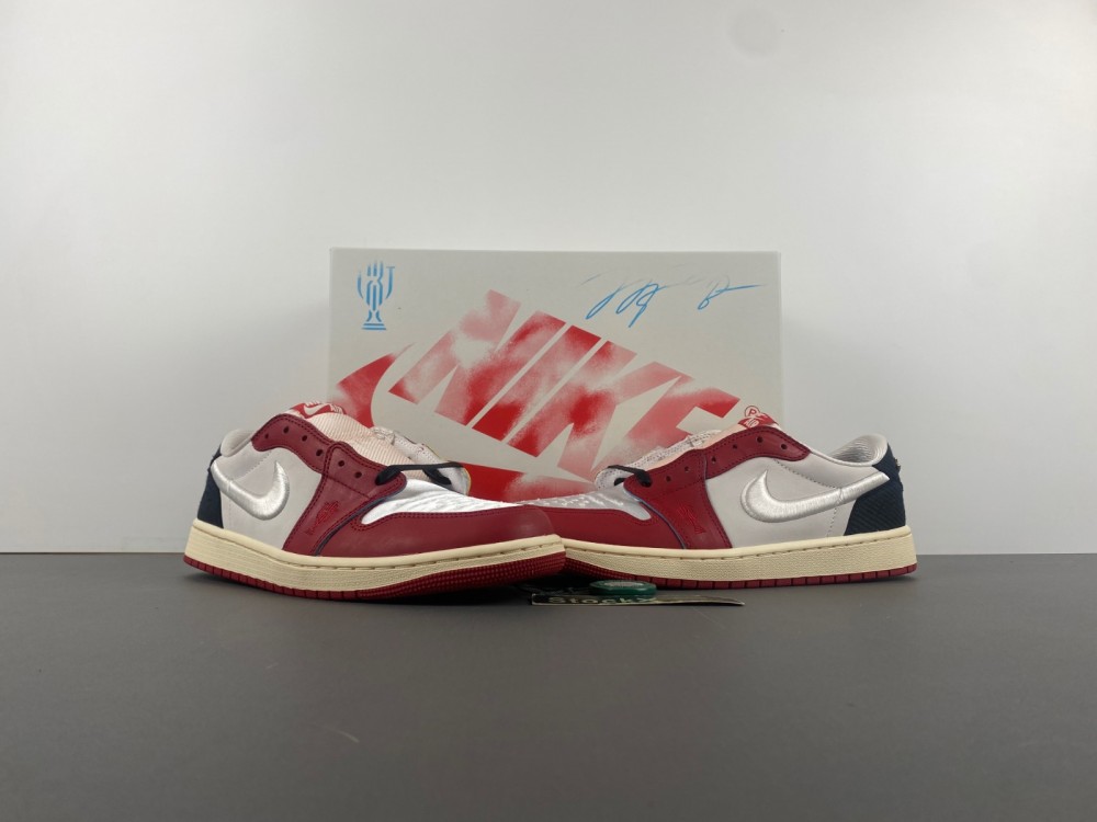 Jordan 1 Retro Low OG Trophy Room Rookie Card Home HV6157-100