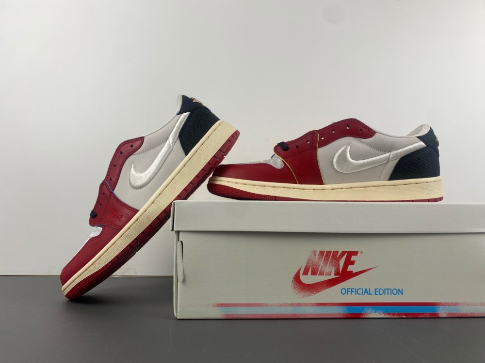 Jordan 1 Retro Low OG Trophy Room Rookie Card Home HV6157-100