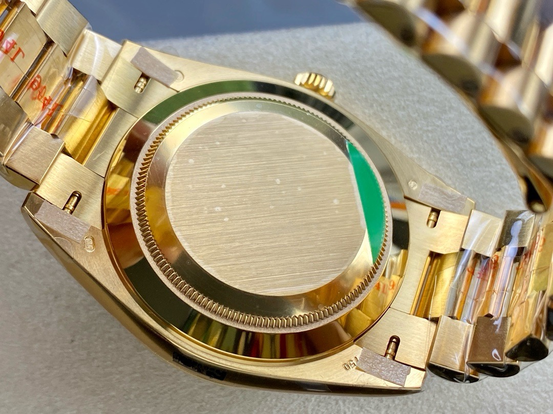R*l*x watch 2024081001