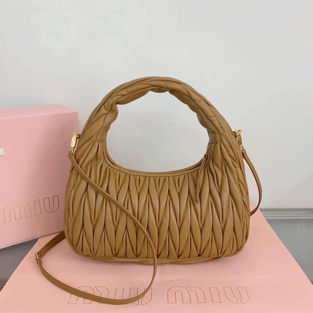 Miu Miu wander matelasse hobo 25*18*7CM