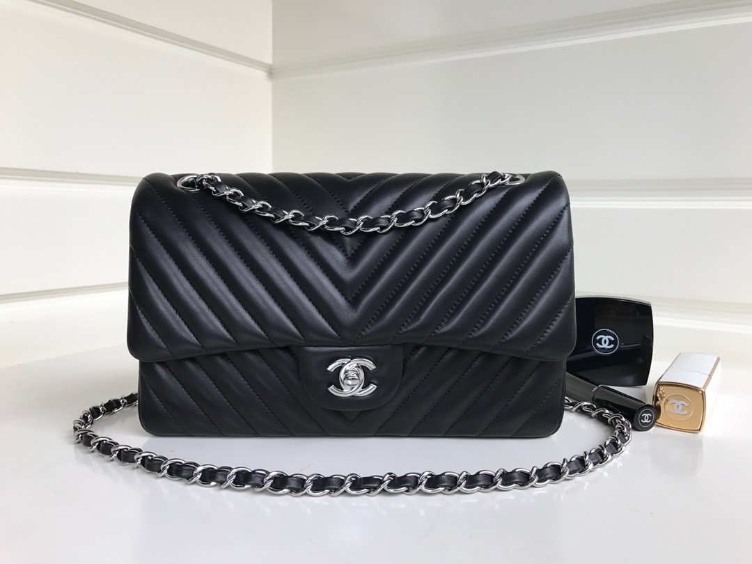 Ch*el classic flap black sliver lambskin 25cm 2024082002