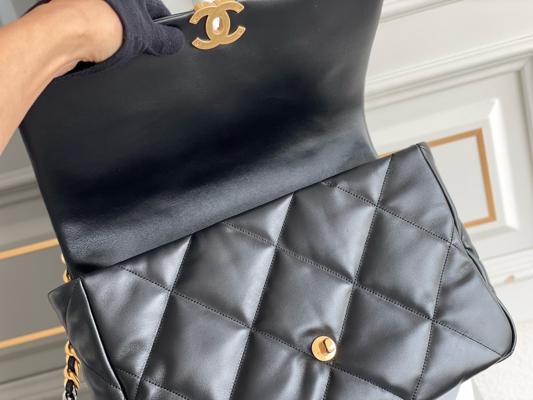 Ch*el 19 bag large 25*36*11cm