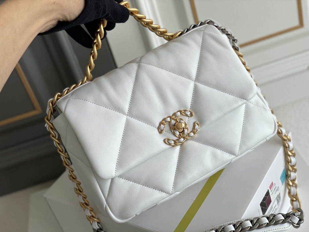 Ch*el 19 bag 26cm 2024082002