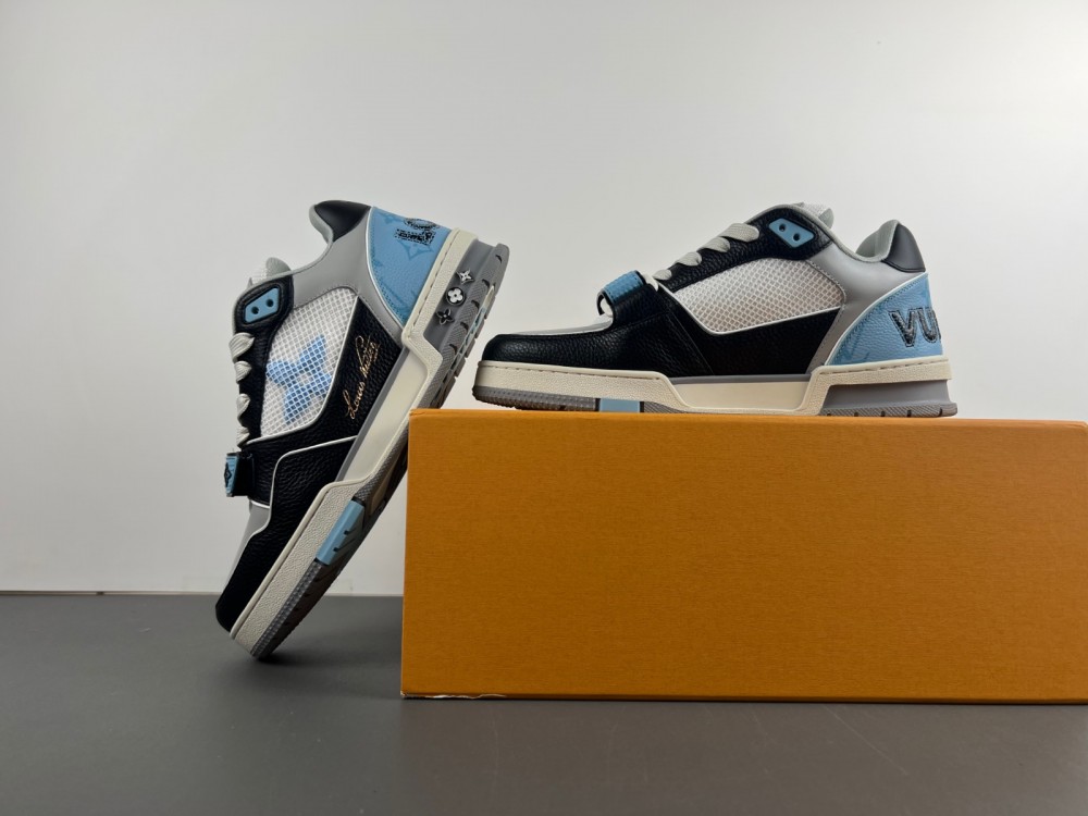 LV sneaker 2024082201