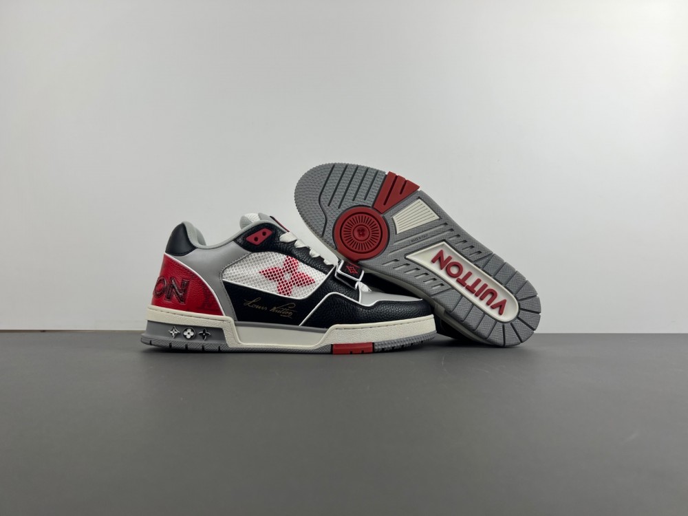 LV sneaker 2024082202