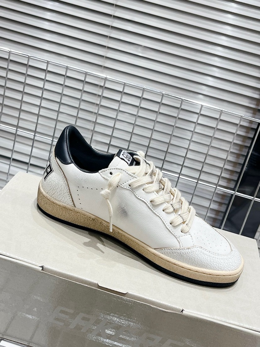 Golden Goose Sneaker 2024082301