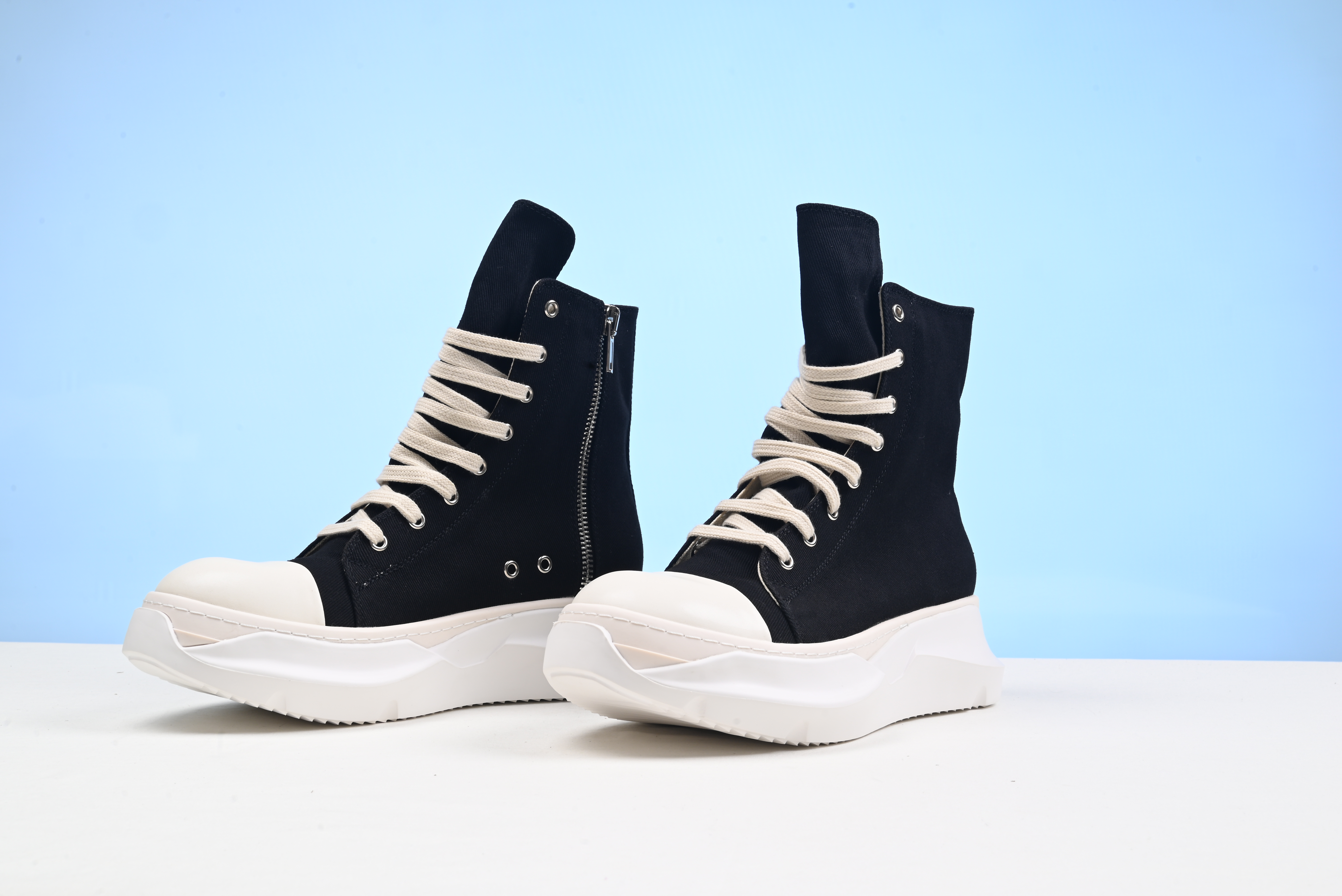 Rick Owens 2024082301