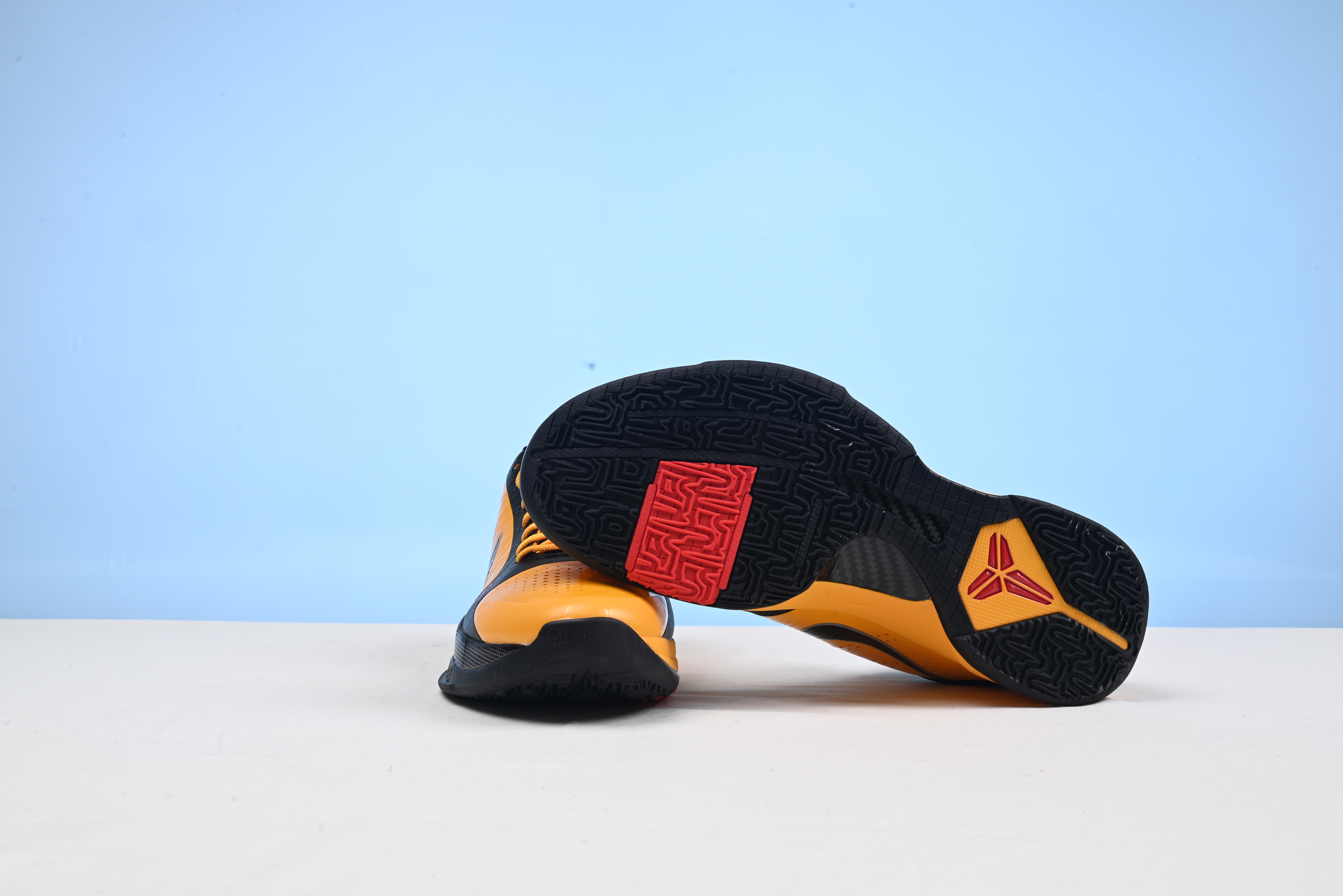 Nike Kobe 5 Bruce Lee 386429-701
