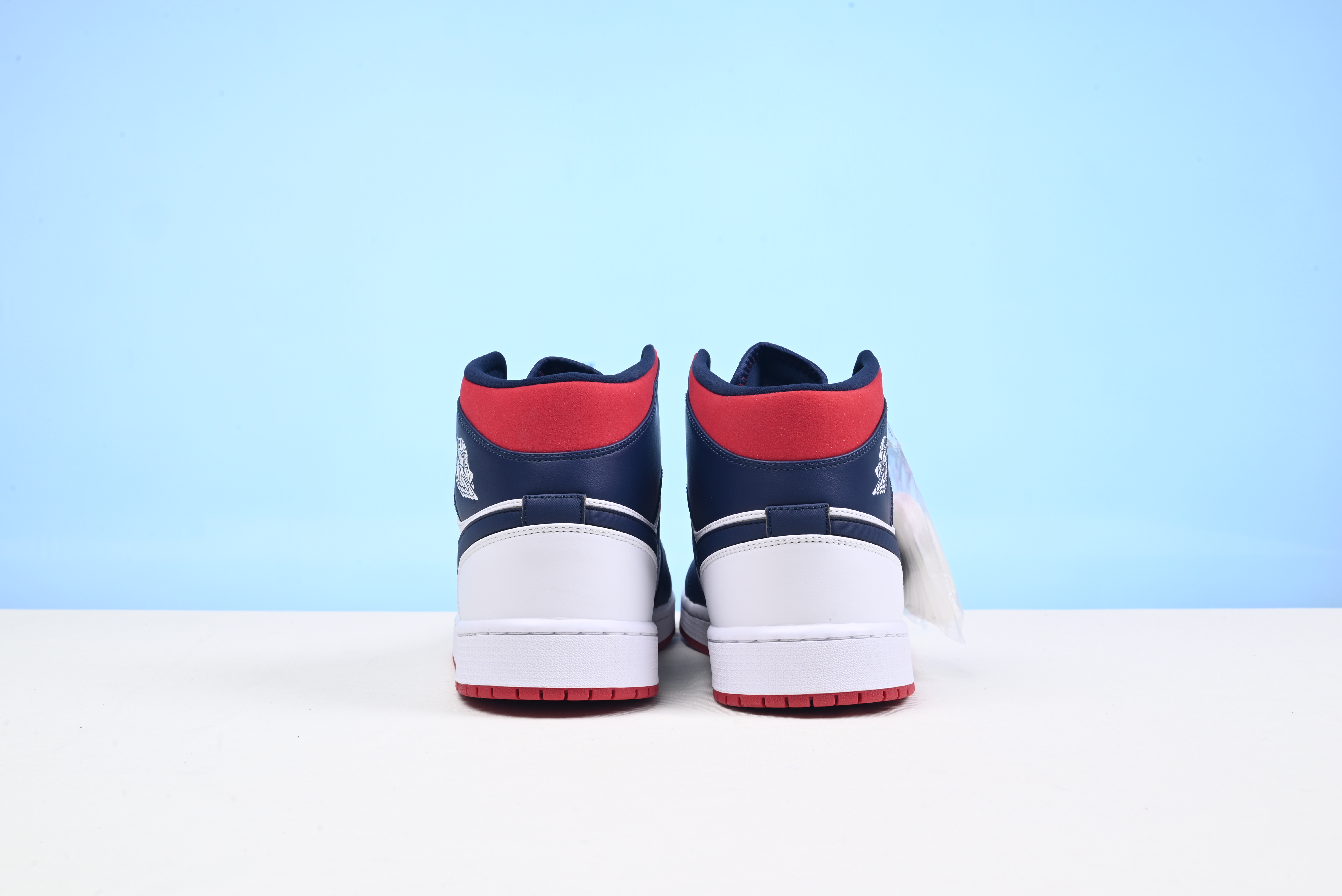 Air Jordan 1 Mid SE USA 852542-104