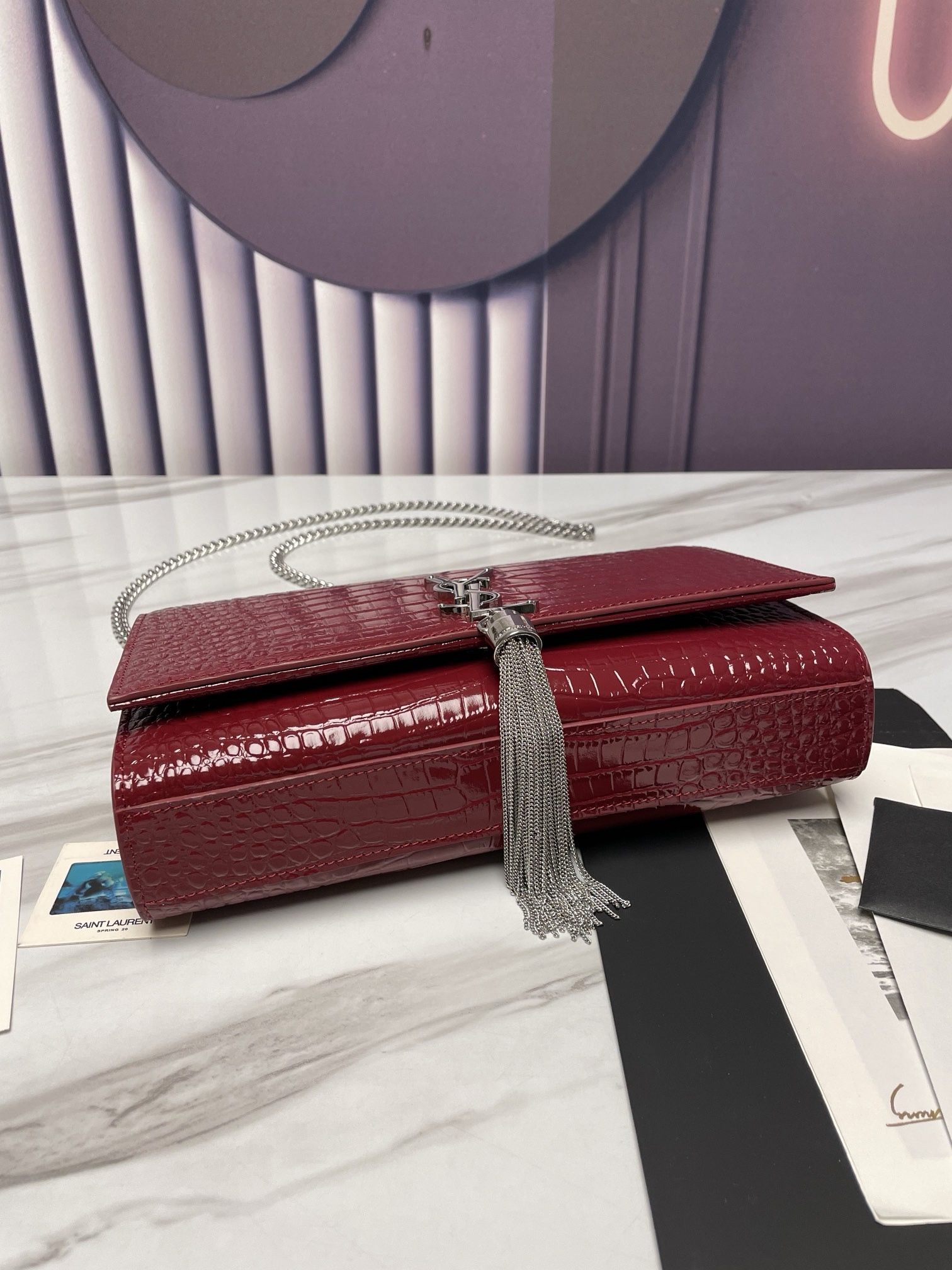 Y*L kate 24cm 2024082701