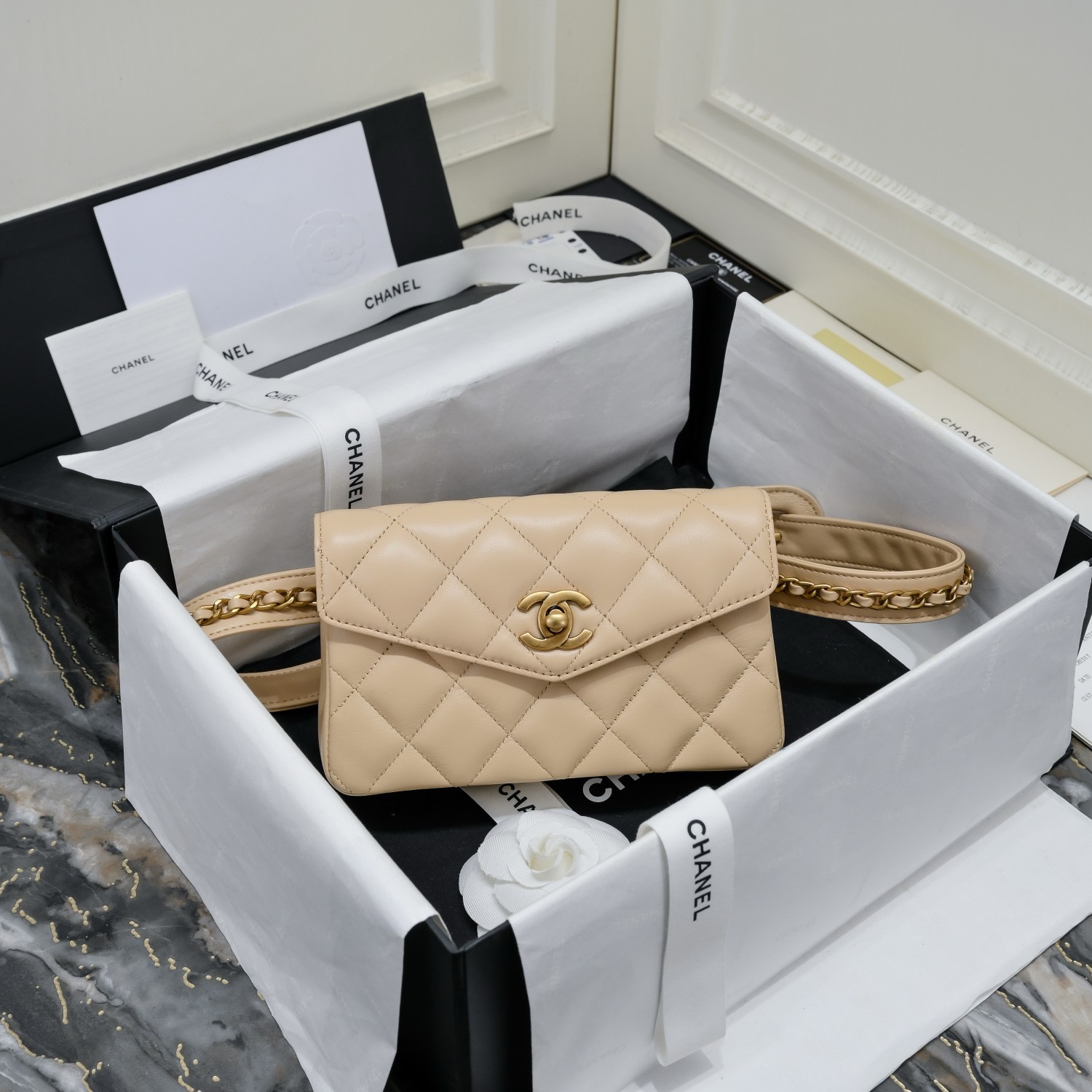 Ch*el quilted bum bag belt bag beige lambskin leather 18*3.5*12cm