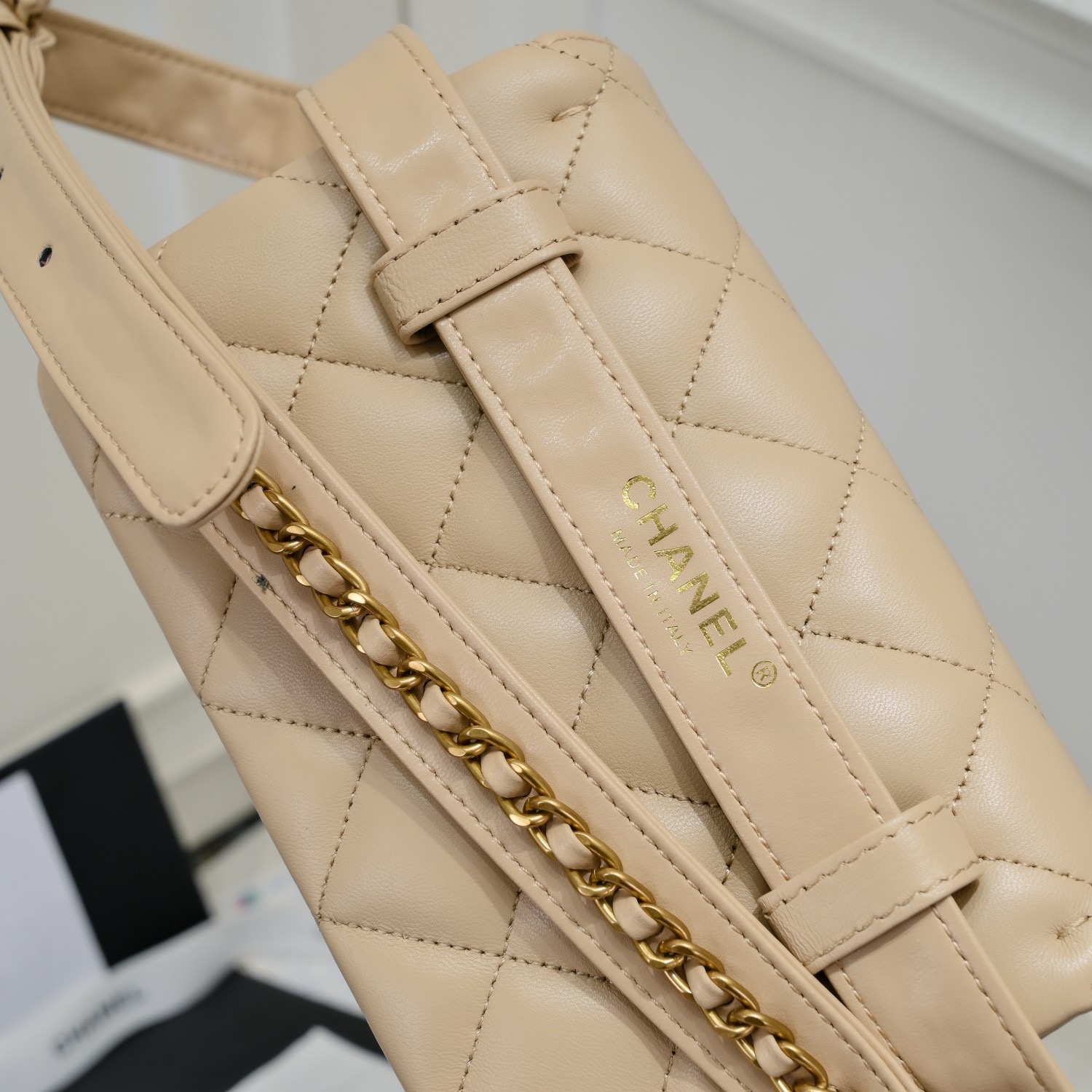 Ch*el quilted bum bag belt bag beige lambskin leather 18*3.5*12cm