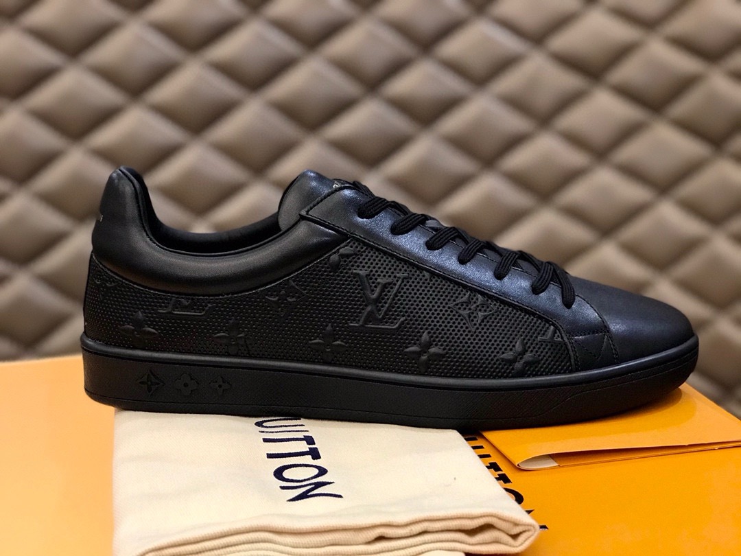 LV sneaker 2024090301
