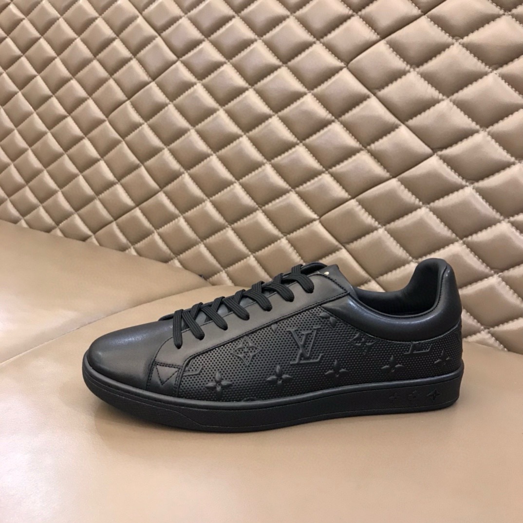 LV sneaker 2024090301