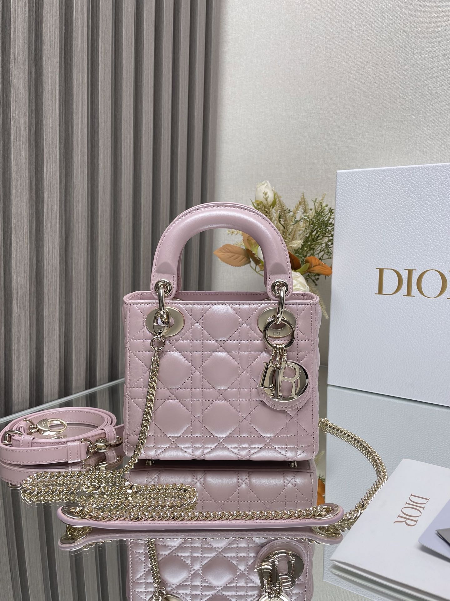 D*or lady 17cm 2024090301