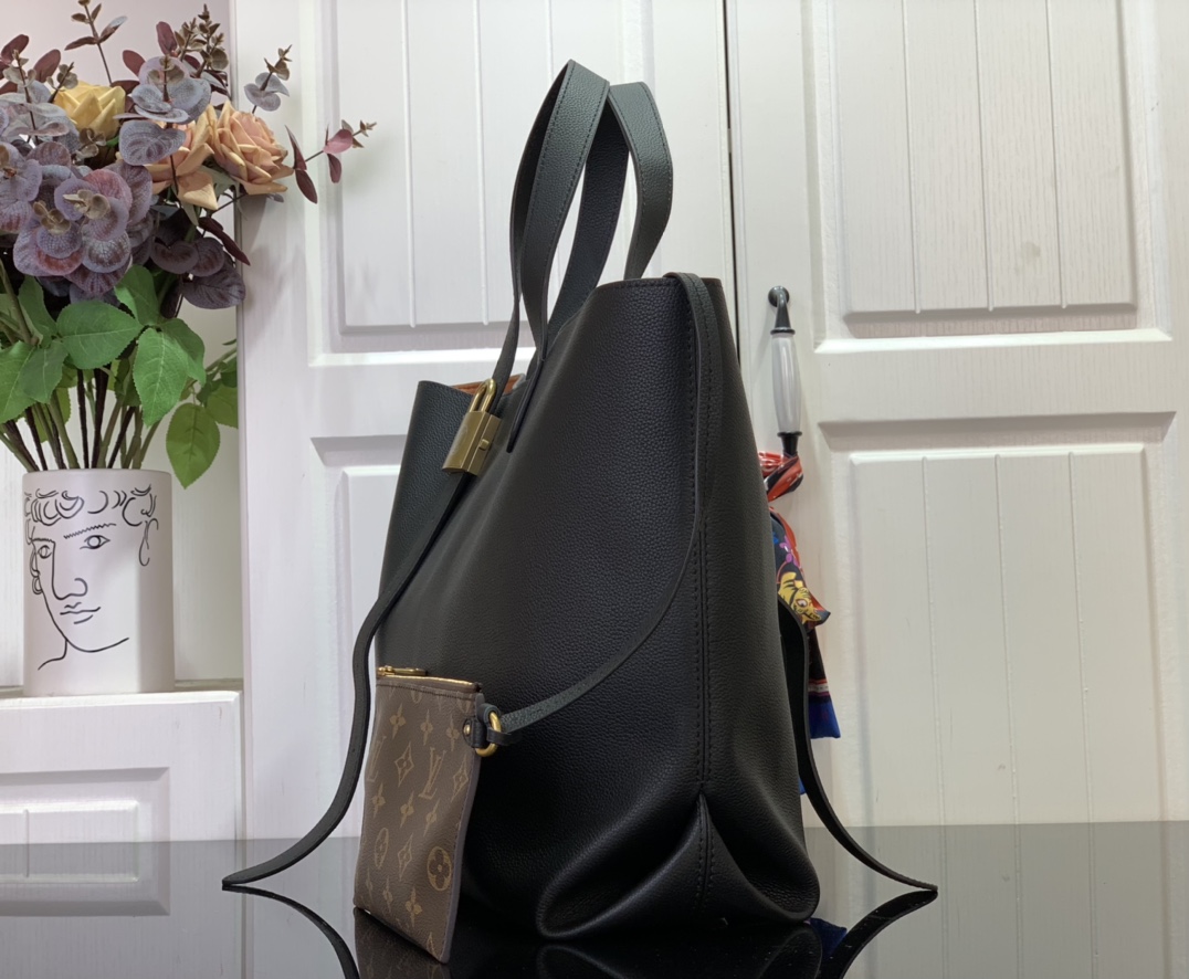 LV Low Key Cabas MM 47*30*14CM 2024090304