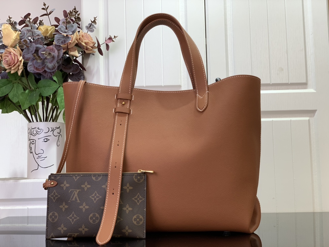 LV Low Key Cabas MM 47*30*14CM 2024090305