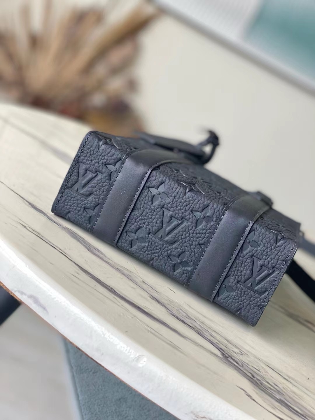 LV sac plat M46453 19*22*7CM
