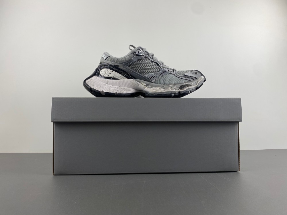 Ba*len*cia*ga sneaker 2024090903