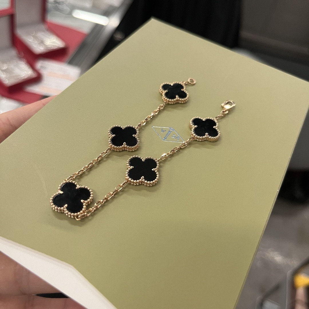 VCA Bracelet 2024091001