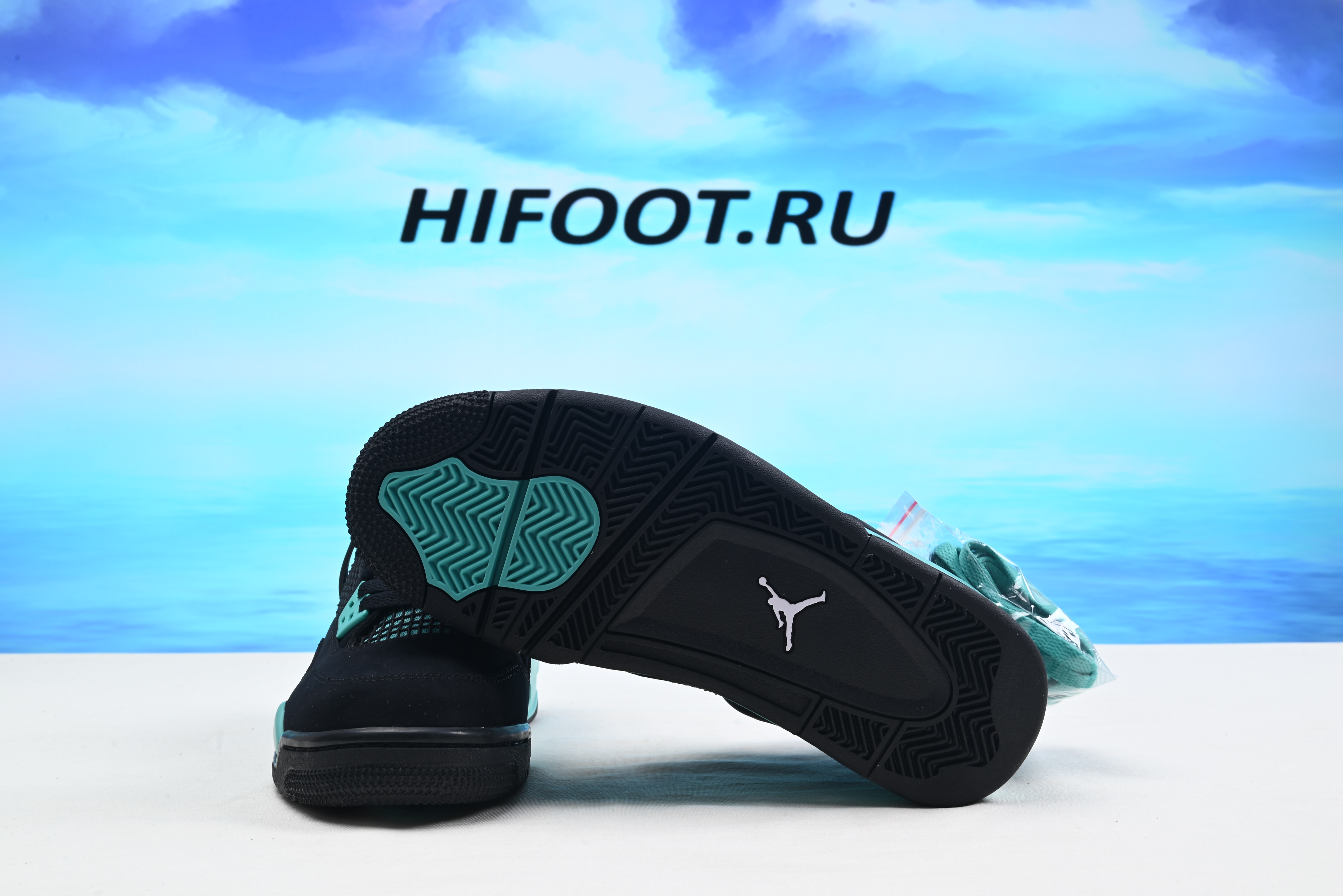 Air Jordan 4 2024010801